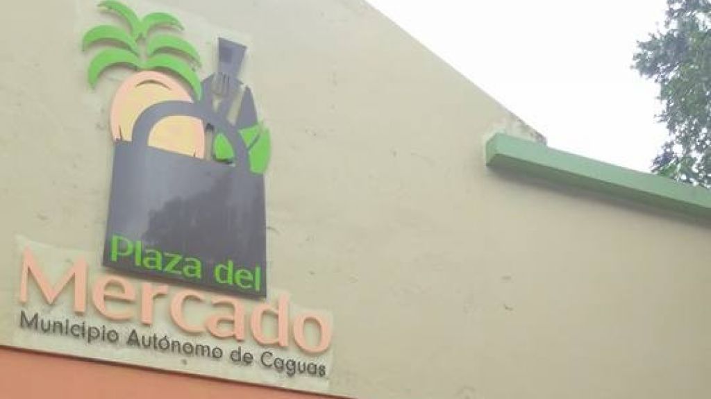  Escalan negocio de vapeo en la plaza del Mercado de Caguas 