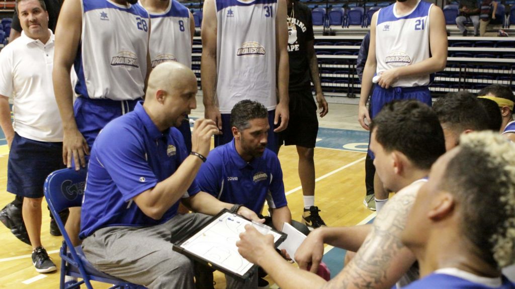  Enfocado Col&oacute;n en conducir a los Vaqueros a la final del BSN 