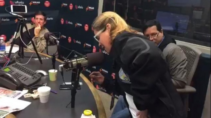 Video: Yulin llama charlatÃ¡n a Georgie Navarro, durante transmisiÃ³n de programa radial 
