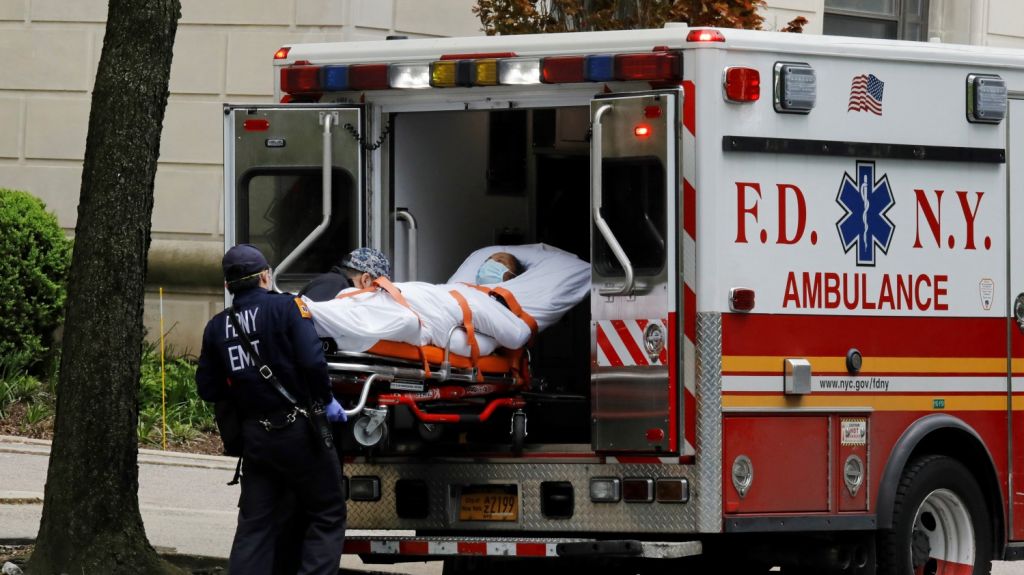  Un tercio de las muertes por COVID-19 son en geri&aacute;tricos, seg&uacute;n el NYT 