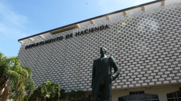 Gobernador anuncia envÃ­o de 10 millones de dÃ³lares en reintegros corporativos