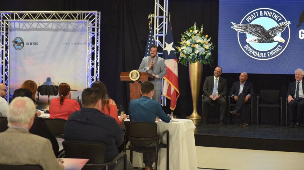  Rossell&oacute; Nevares inaugura nuevo Centro de Ingenier&iacute;a Aeroespacial en Puerto Rico 