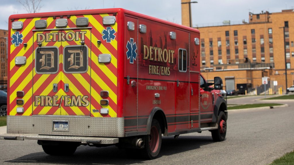  Declaran muerta a una joven en EE.UU., pero trabajadores de una funeraria descubren que est&aacute; viva 