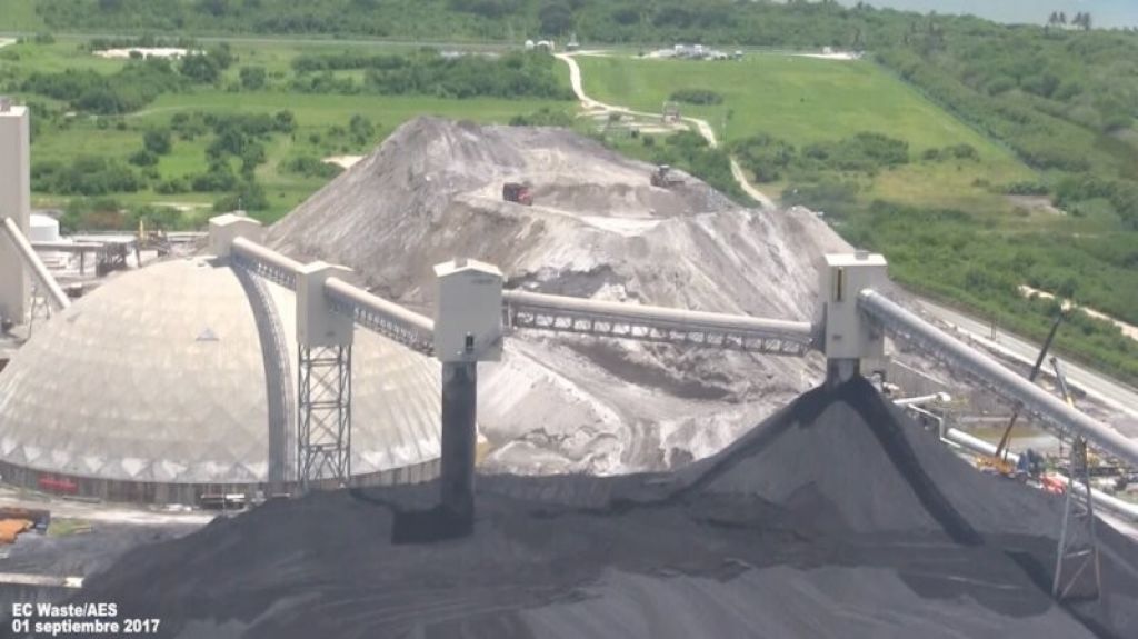  Denuncian C&aacute;mara de Representantes insiste en quemar carb&oacute;n y basura para generar energ&iacute;a 