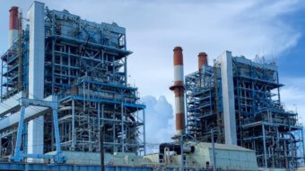  Realizan millonario desembolso a la AEE por trabajos de la red eléctrica 