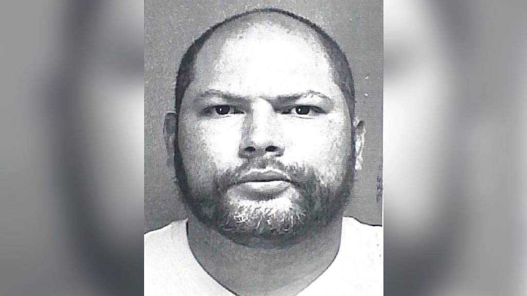  Compraba obras de arte, pero pagaba con cheques de cuenta cerrada 