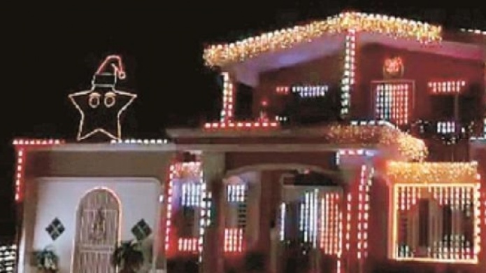 Video: Famoso el Boricua en Ceiba que encendiÃ³ la navidad al ritmo de "Shaky, Shaky" de Daddy Yankee