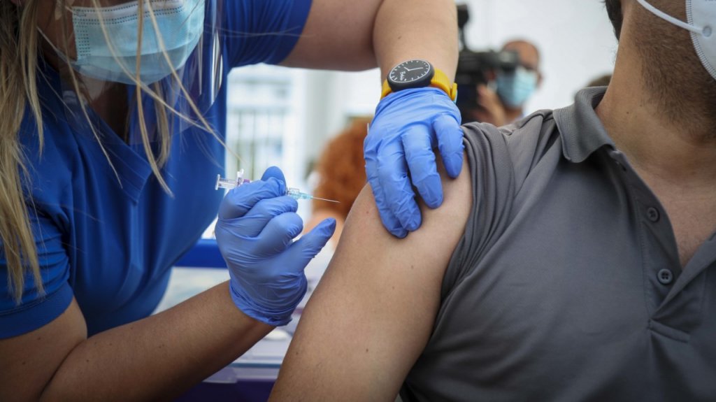  Vacunan contra el Covid-19 en varias iglesias durante este domingo 