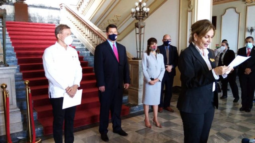  Gobierno excluye a China como suplidor de tecnología 5G y se adhiere a la “red limpia” que ofrece los Estados Unidos 