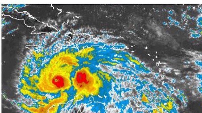 Declaran alerta roja en casi toda la Republica Dominicana por los posibles efectos del potente huracÃ¡n Matthew