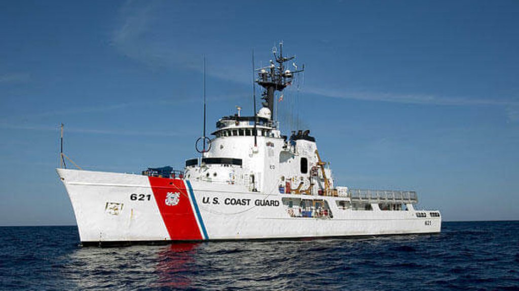  Guardia Costera repatria a 94 dominicanos interceptados cerca de las costas de Aguadilla 
