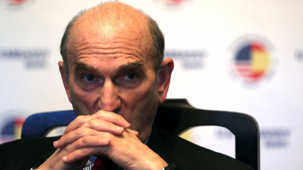  Abrams: los que negociaban la salida de Maduro han "apagado su celular" 