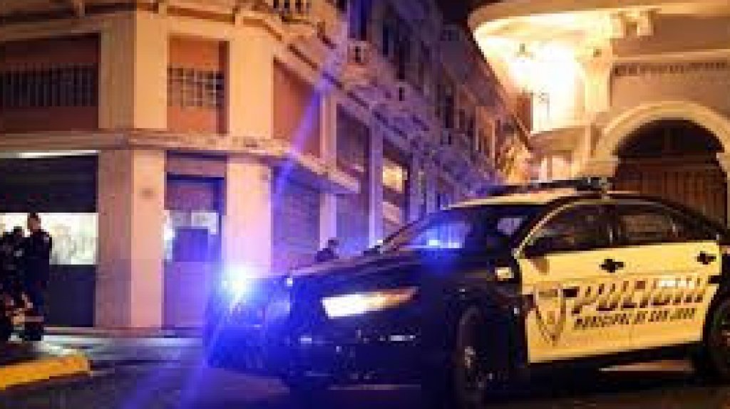  Municipales de San Juan arrestan a un hombre por ley 54 