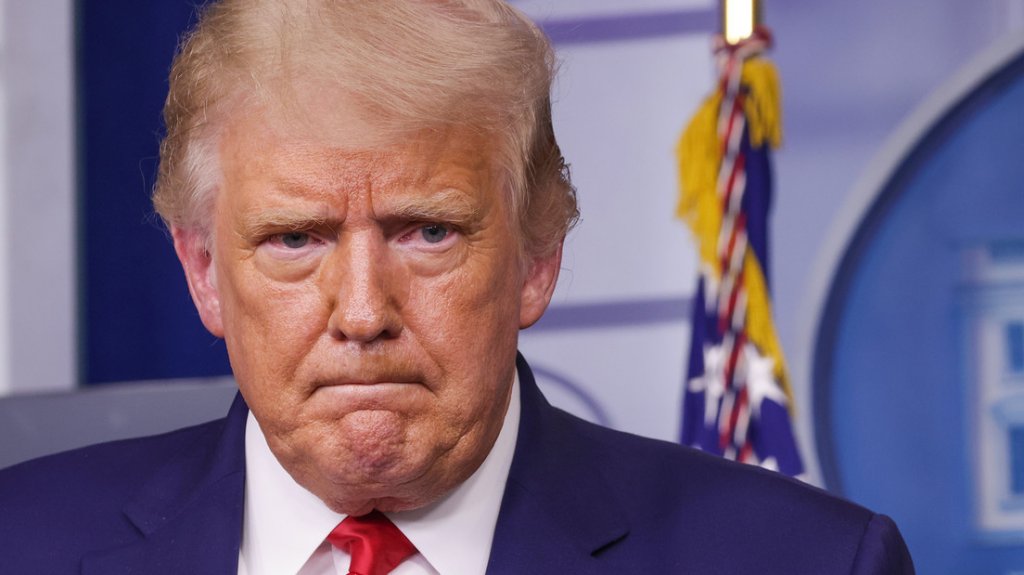  Trump critica a Biden y lo califica como “inútil“ en un mensaje en Truth Social 