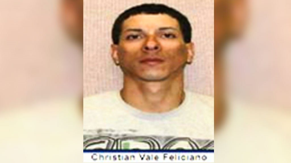  Arrestan uno de los M&aacute;s Buscados del &aacute;rea de Aguadilla, adem&aacute;s ocupan arma y drogas en allanamientos 