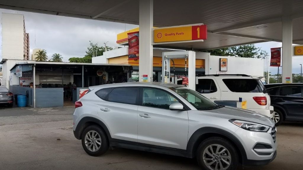  Escalan estaci&oacute;n de gasolina en Santurce 