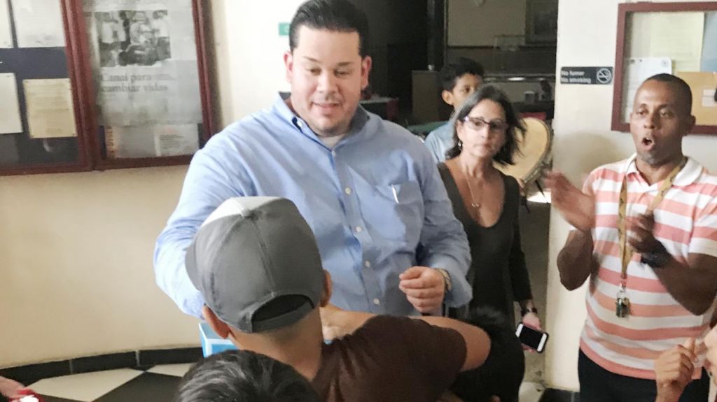 Casa de niÃ±os de Miramar recibe ayuda de AdministraciÃ³n de los Sistemas de Retiro