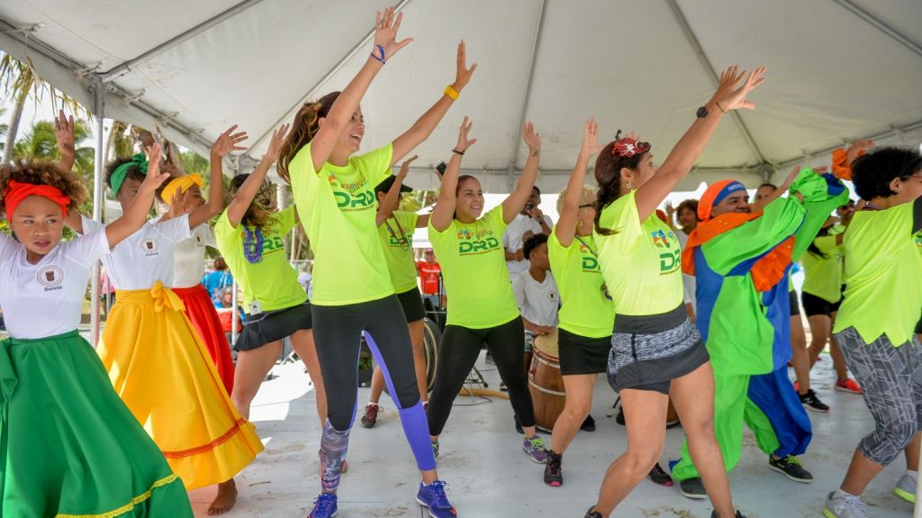  Celebran Cumbre del Programa Mu&eacute;vete Conmigo en Luquillo 