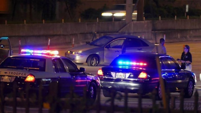 Dos muertos en tiroteo en autopista de Miami