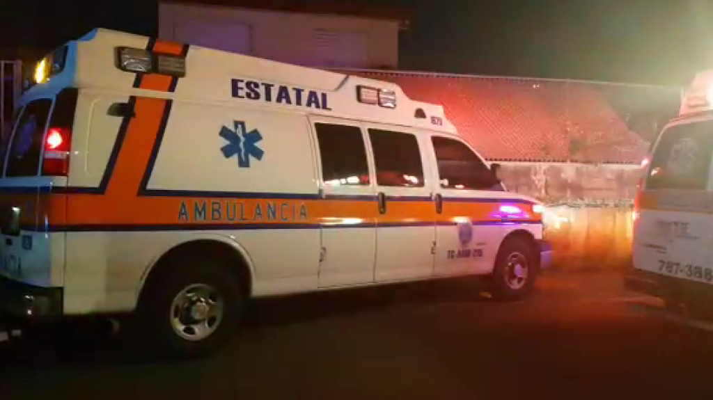  Rescatista herido mientras rescataba turistas en Luquillo 