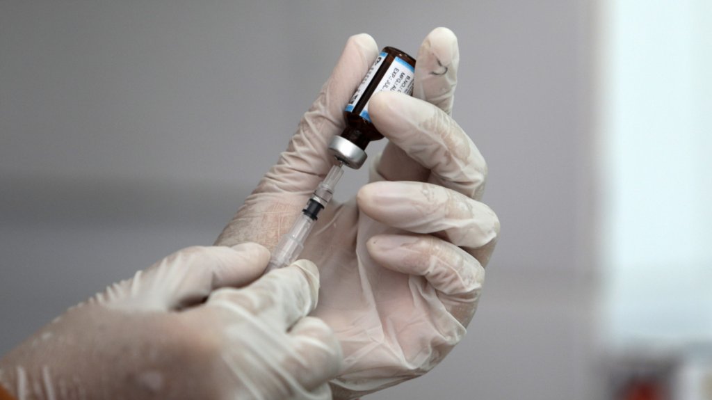  Mutaci&oacute;n del coronavirus descubierta en Europa no afectar&aacute; eficacia de vacuna 