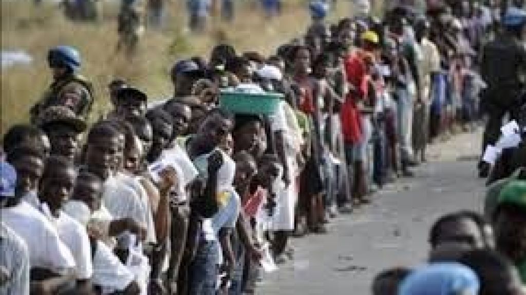  Un millar de haitianos abandona República Dominicana por el coronavirus 