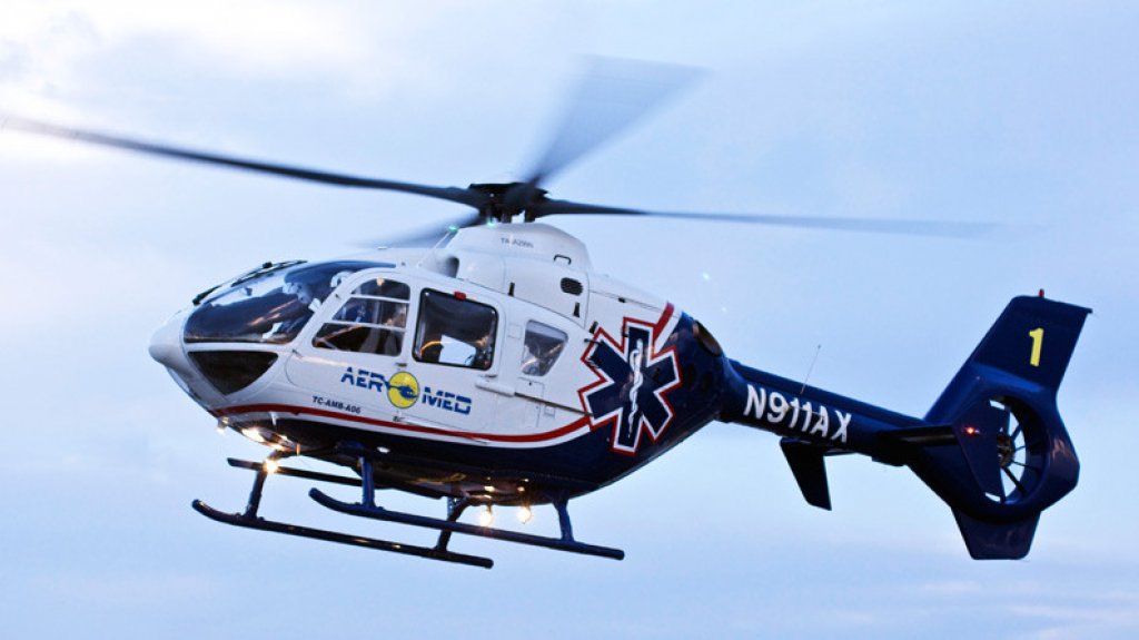  Transportan en ambulancia a&eacute;rea a menor de 3 a&ntilde;os desde Santa Isabel 