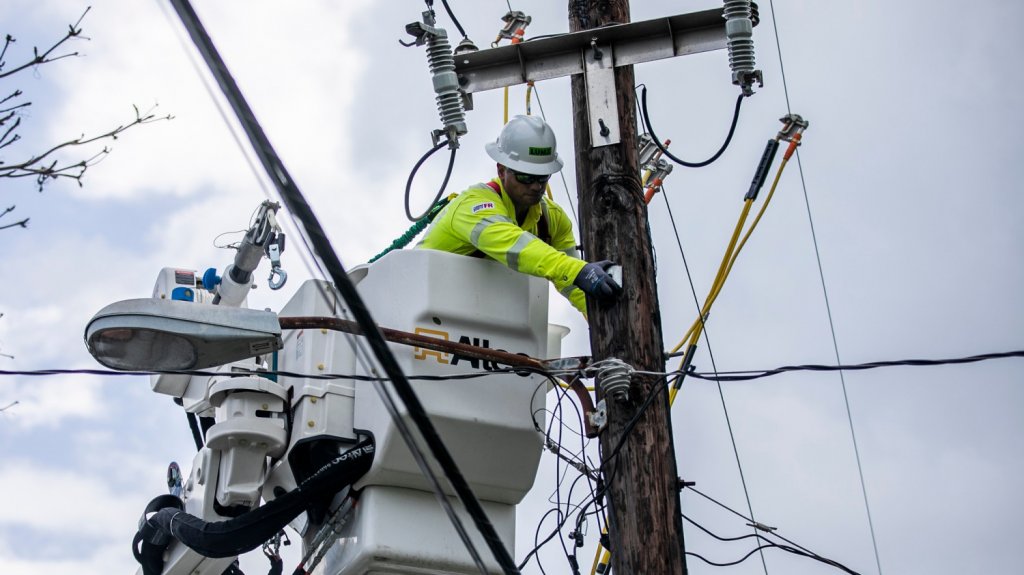  No mejoran las métricas en la atención de reparaciones de averías en sistema de transmisión y distribución eléctrica 