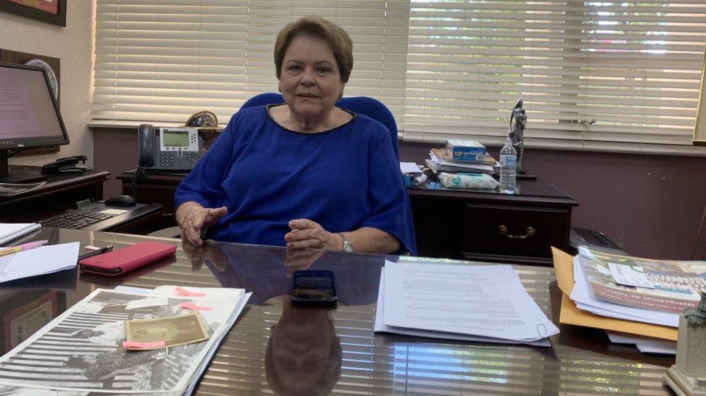  Expresidenta de AMPR rechaza nombramiento de excomisionado electoral del PNP como subsecretario de Educaci&oacute;n 