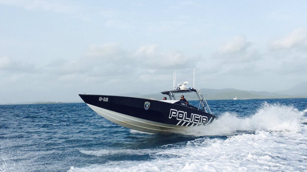  Detienen Embarcaci&oacute;n con 33 Inmigrantes Cerca de las Costas de Aguadilla 