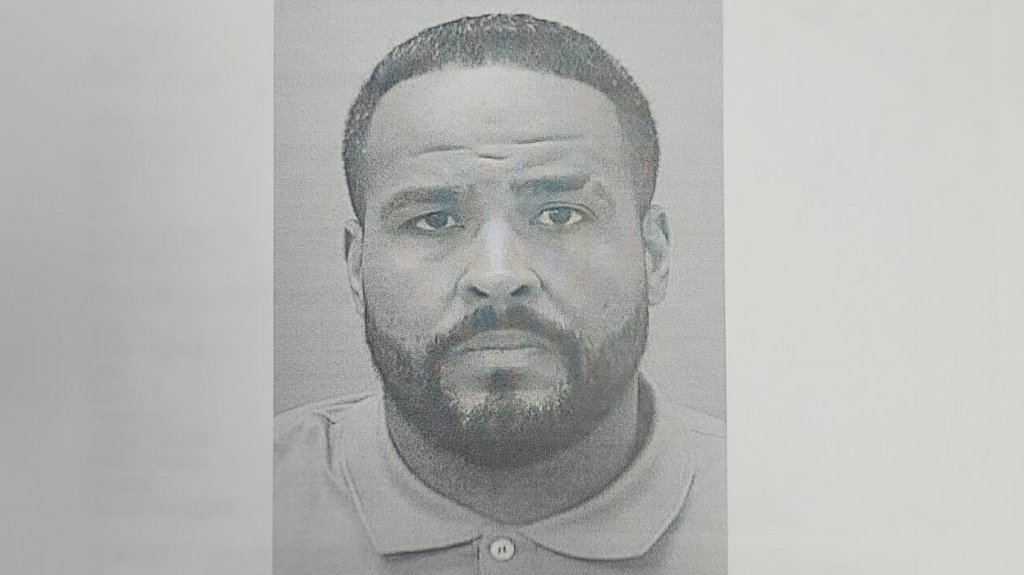  Hombre acusado de usar tres identidades robadas en solicitud de PUA 