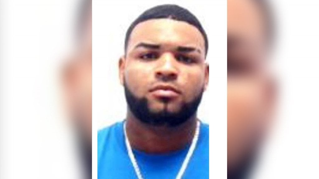  Este es uno de los sospechosos del asesinato de 'Goldi' que est&aacute; siendo buscado por la polic&iacute;a 