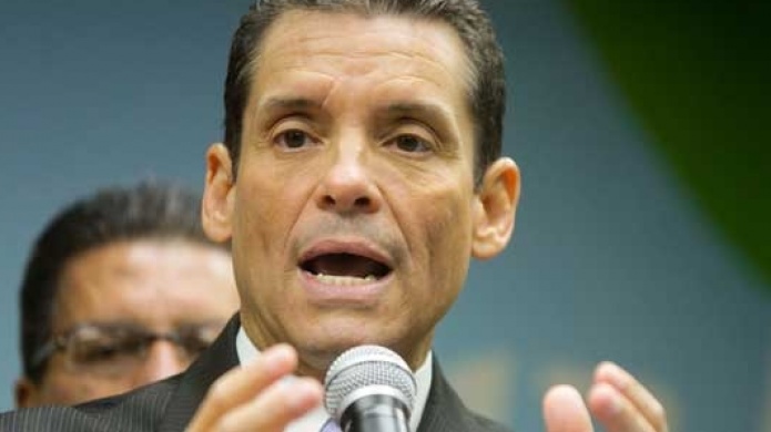 Leo DÃ­az acude al Tribunal para que alcaldesa de San Juan divulgue la cantidad de fondos pÃºblicos que invierte en las protestas