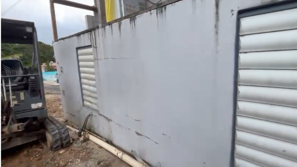  Video: Lluvias provocan que residencia en Caguas comience a colapsar 