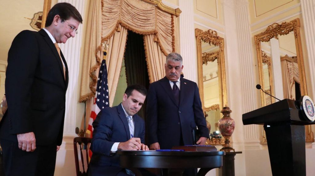  Video: Gobernador orden ejecutiva para beneficio de los extranjeros en Puerto Rico 