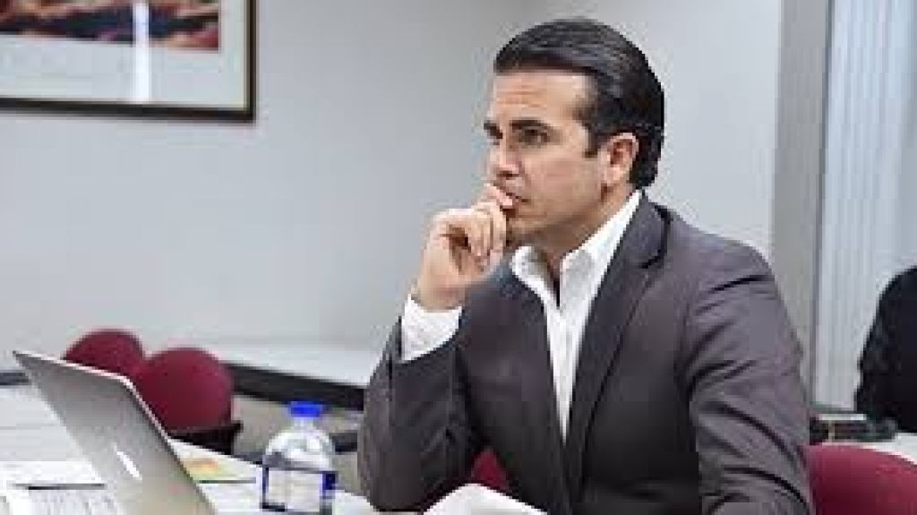  Gobernador rechaza nuevo privilegio de pensiones para alcaldes aprobado en el Senado 