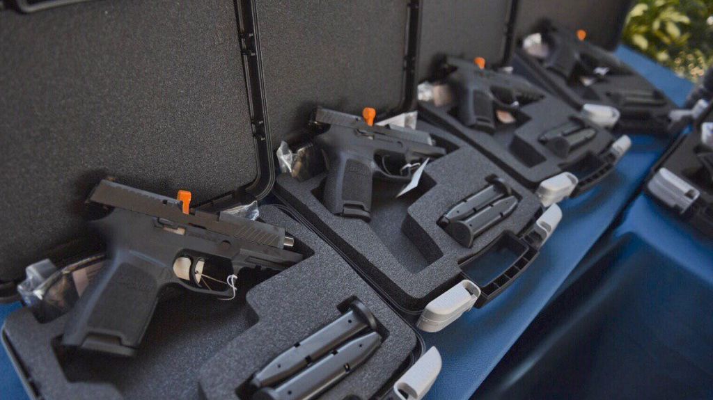  Cambiaran las armas de los polic&iacute;as en Puerto Rico a uno de menos calibre porque son mas baratas 