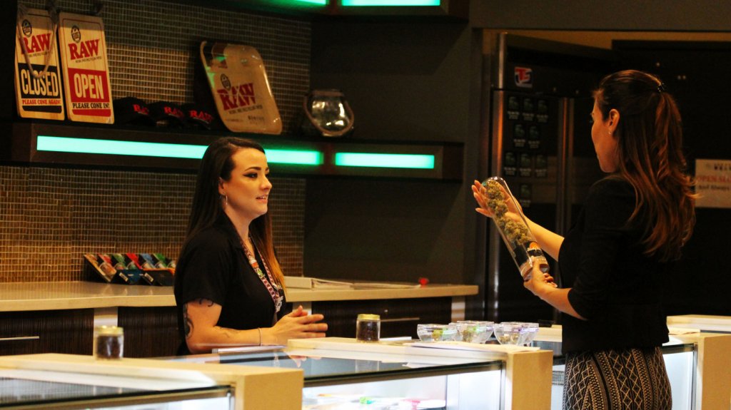  Crece &ldquo;dram&aacute;ticamente&rdquo; la venta de marihuana recreativa en Estados Unidos 