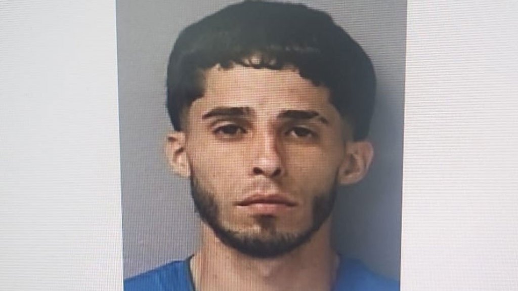  A la cárcel luego que le ocuparan pistola alterada en caserío de Manatí 