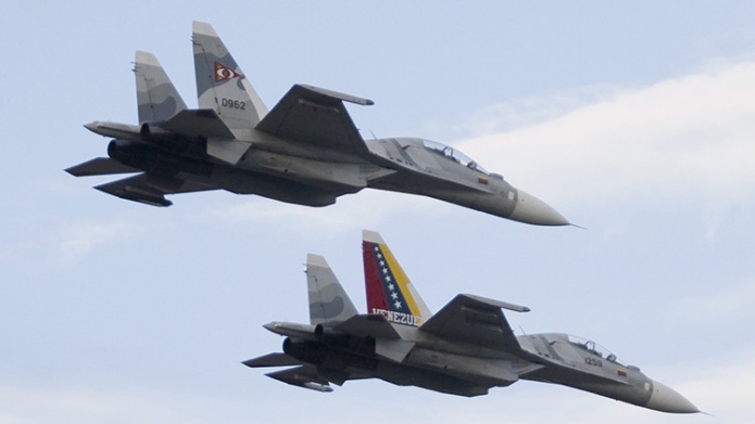 Colombia alerta sobre el ingreso de dos aviones venezolanos a su espacio aÃ©reo