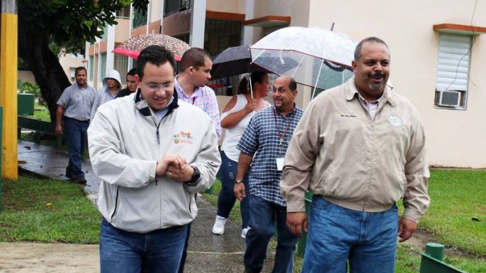 REALIZAN VISITAS A RESIDENCIALES PÃBLICOS EN HUMACAO Y ANUNCIAN INVERSIÃN DE $600 MIL