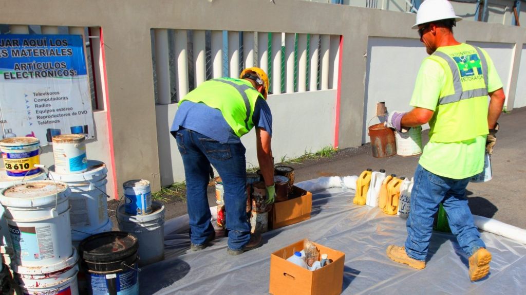  EPA y el municipio de Río Grande unen esfuerzos para recoger desperdicios domésticos peligrosos 