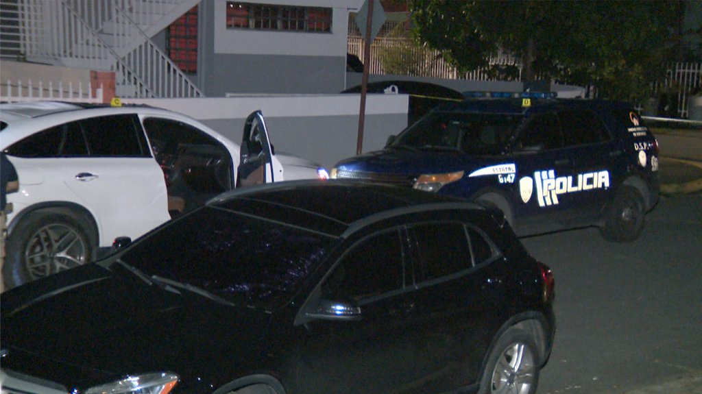  Video:Tirotean a hombre y este choca contra una patrulla en R&iacute;o Piedras 