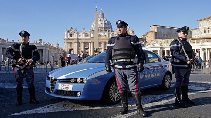 El Mossad y la CIA advierten al papa de que el Vaticano serÃ¡ el prÃ³ximo objetivo del EI