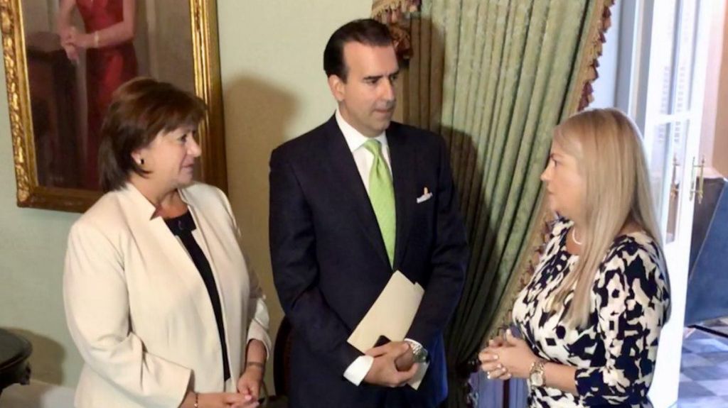  Directivos de JCF se re&uacute;nen con gobernadora &ldquo;para ayudarla en lo que podamos&rdquo; 