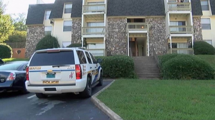 NiÃ±o de 2 aÃ±os habrÃ­a matado a su padre de un disparo, segÃºn la policÃ­a