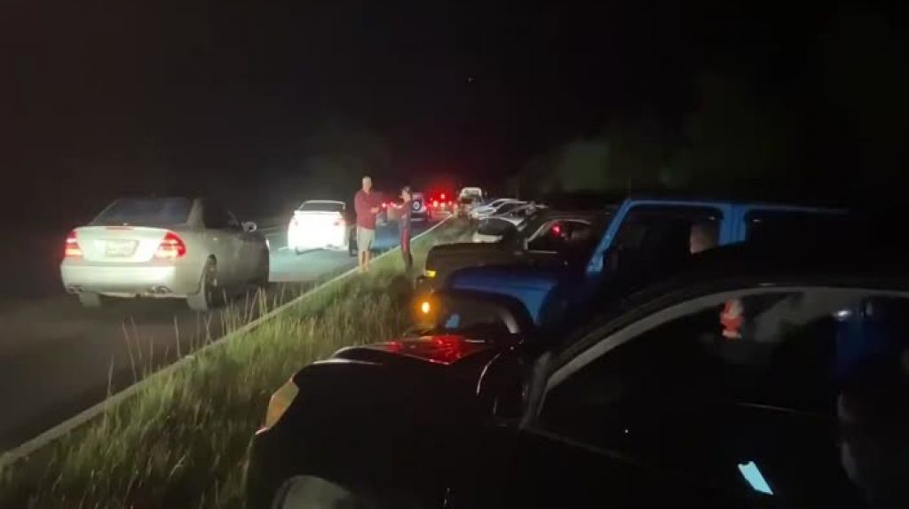  Video: Al igual que en Lo&iacute;za, ciudadanos de Cabo Rojo responden r&aacute;pidamente a la alerta de Tsunami 