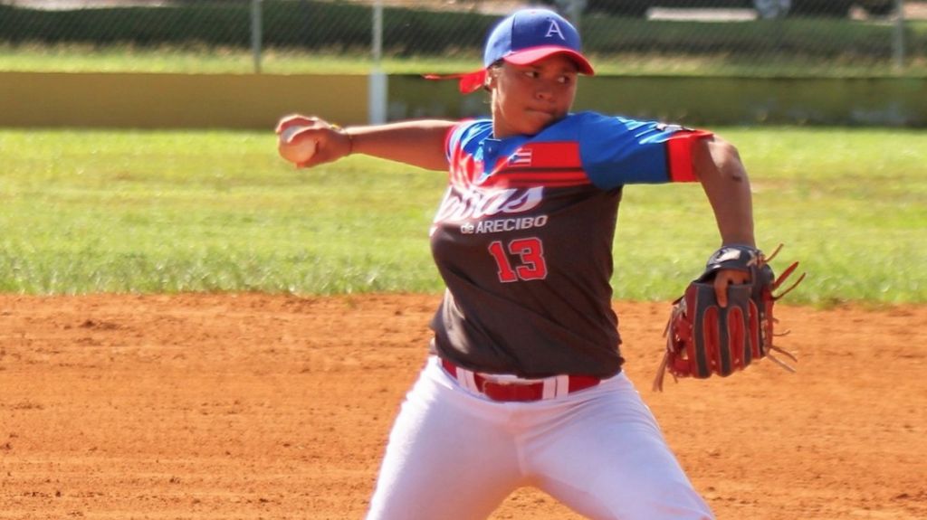  División de honores en inicio de final Béisbol Superior Femenino 