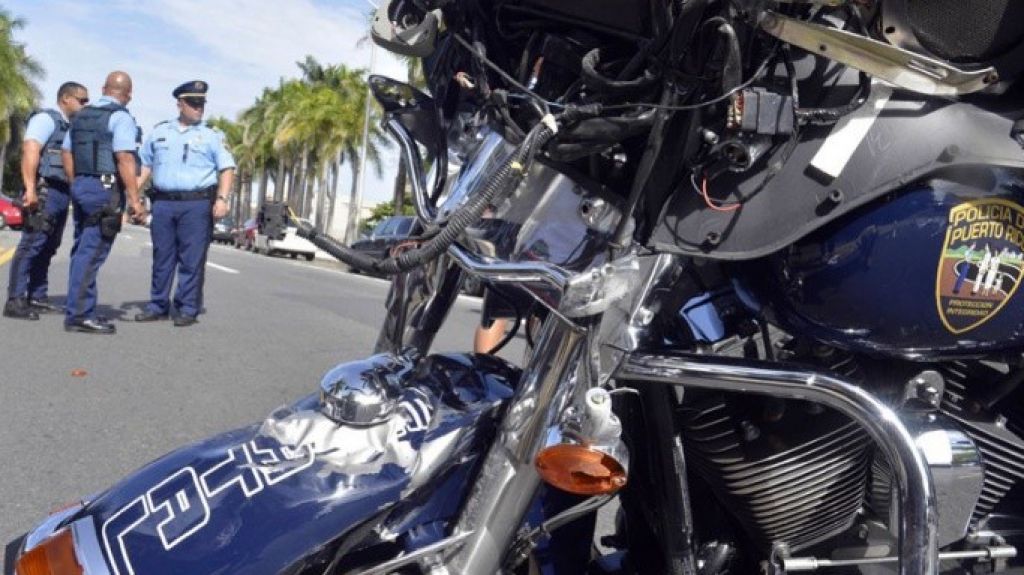  Motora de la escolta de la gobernadora choca con guagua de la escolta 