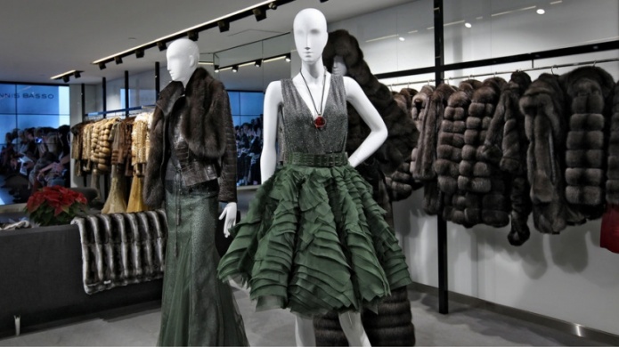 Roban un millÃ³n de dÃ³lares en pieles de tienda de Manhattan